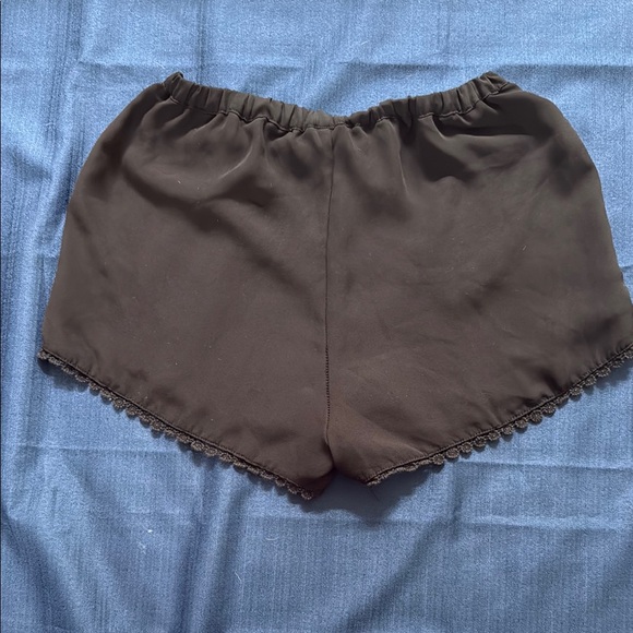 Black Lace Trim Kids  Shorts - Picture 3 of 4